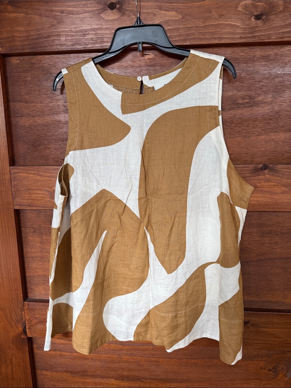 Banana Republic Sleeveless Abstract Tank in Brown and Cream